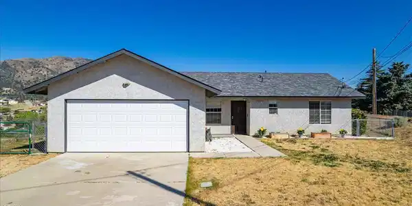 20601 Ridgecrest Drive