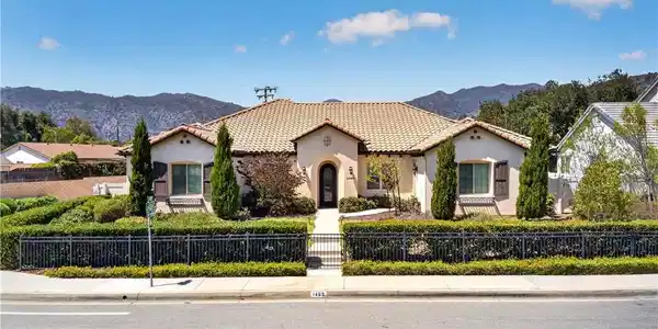 1469 E Foothill Blvd