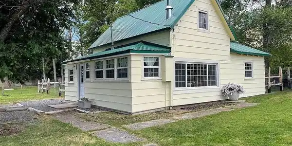 795 Townsend