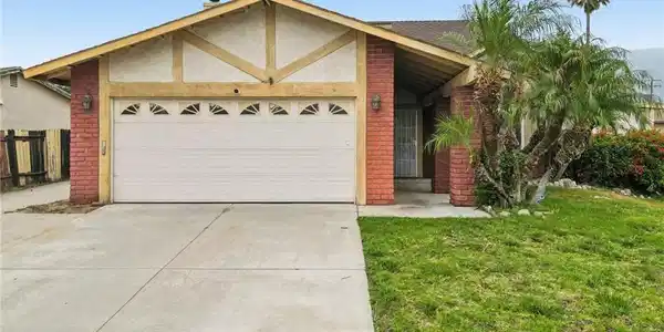 2372 Leta
