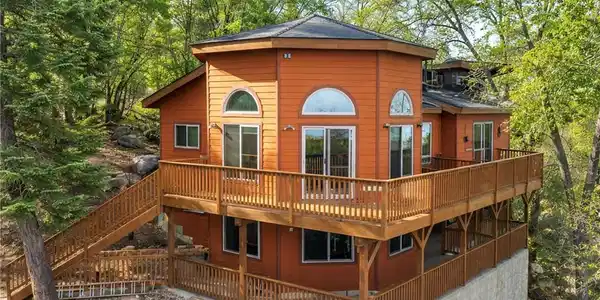 272 Manzanita Drive