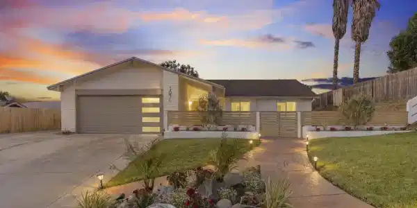 1025 Tarlo Court