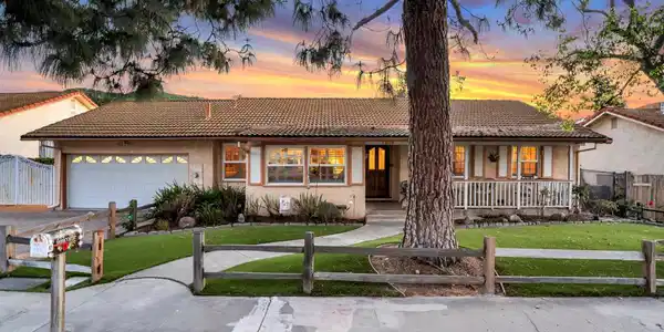 1278 Rambling Road