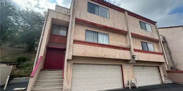 1030 S Garfield