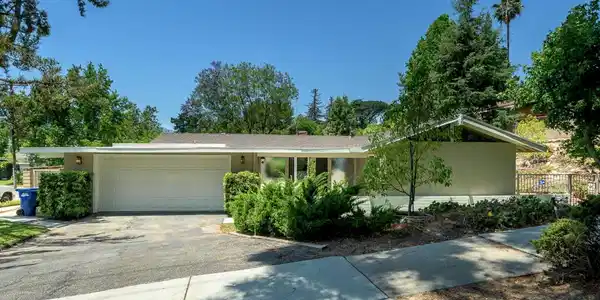 5105 Ocean View Boulevard