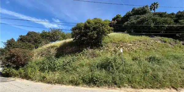 2556 El Rosa Drive