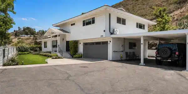 3548 Laurashawn Ln