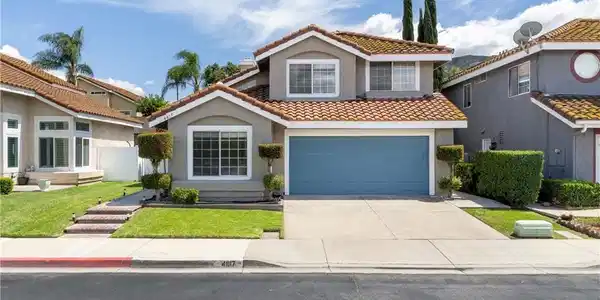 4817 Golden Ridge