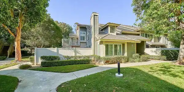 2609 S Quarry Lane