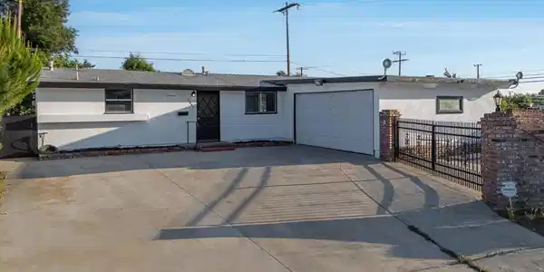 17002 E Nubia Street