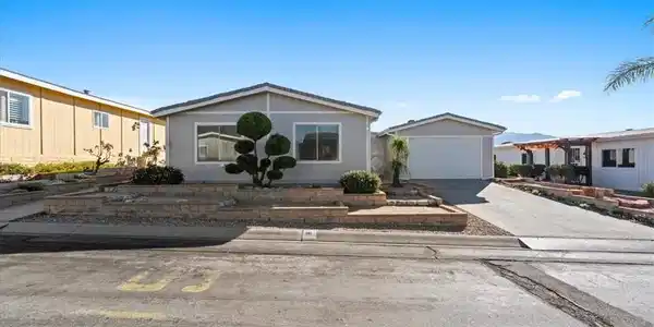 3800 W Wilson