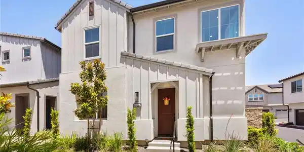 16064 Jamie Ln