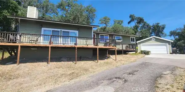 5745 Encino