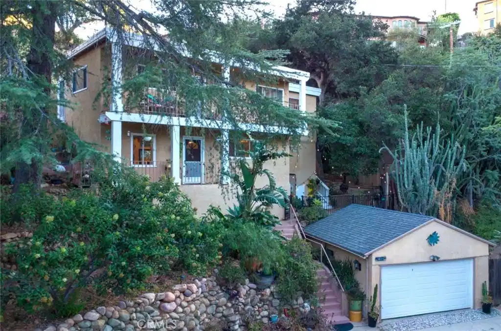 Image 1