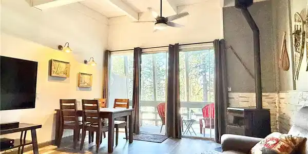 24 Tyrol Lane
