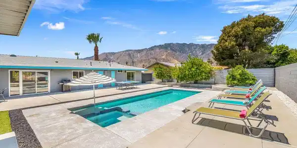 490 E Molino Road
