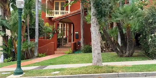 1257 Cordova Avenue