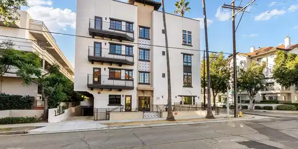 139 S Oak Knoll Avenue