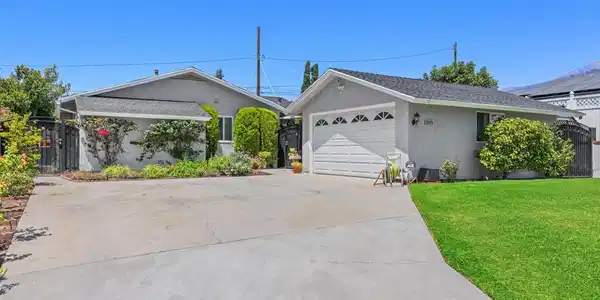 1305 Valley View Avenue