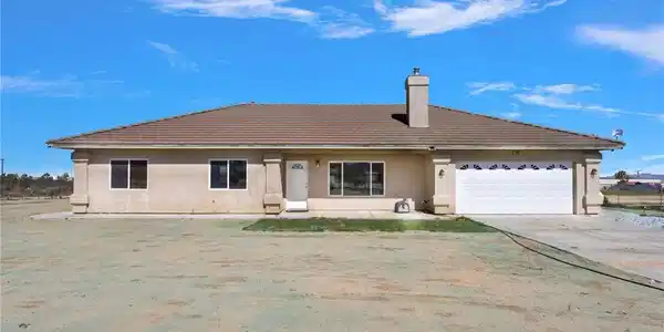 8720 Greasewood Lane