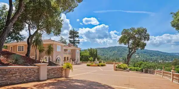 16840 Cypress Way