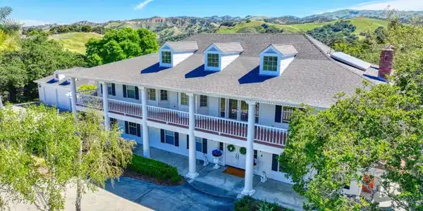 75 Robley Road