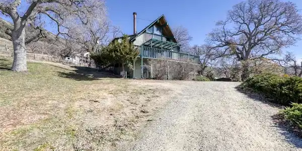 24500 Pueblo Court