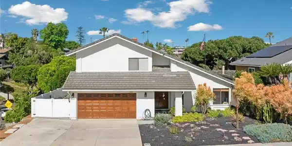 1359 Knoll Drive