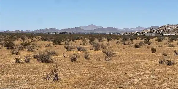 5 Del Oro Road