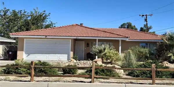 6873 Warren Vista