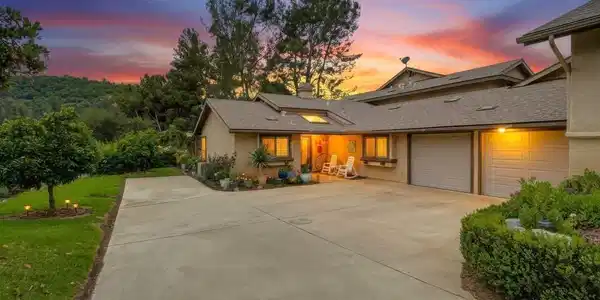 1637 Pala Lake Drive