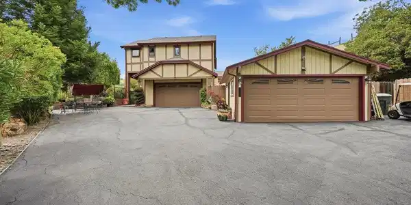 17975 Deer Run Court