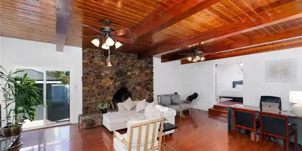 235 S Azusa