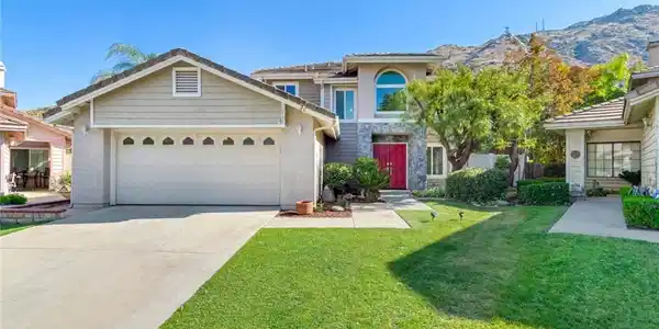 10494 Valley Crest