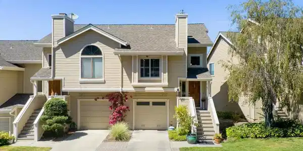 107 Arabian Way
