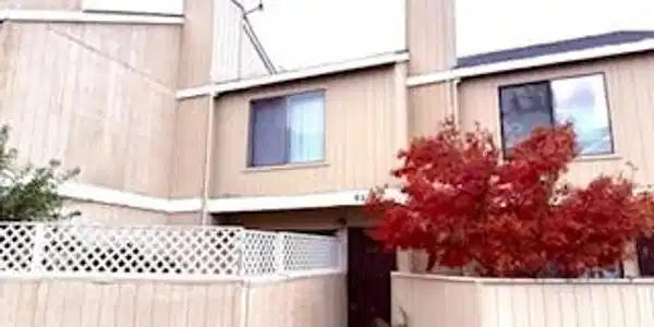 3750 El Camino Real