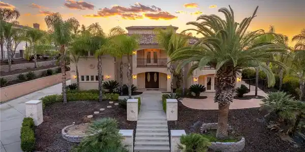 6959 Wyndham Hill