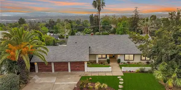 3948 Park Vista Drive