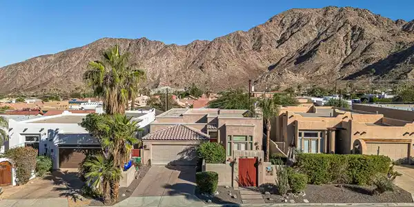 54680 Avenida Carranza