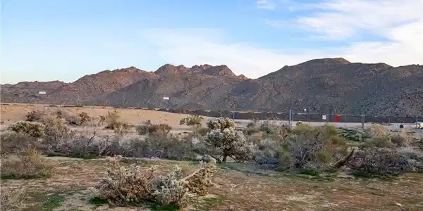 0 Desert Air