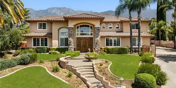 8632 Cherry Lane