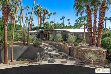 1010 W Friar Court