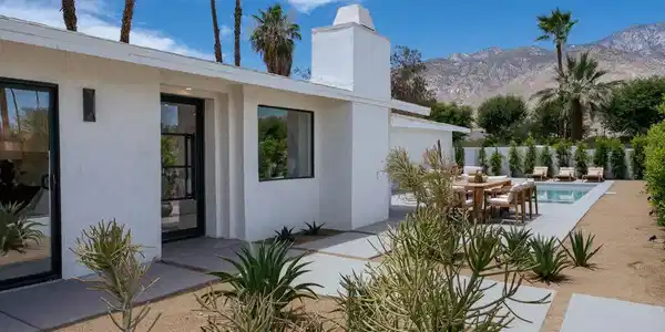 2525 E Morongo Trail