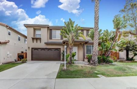 5218 Avenida De Las Vistas