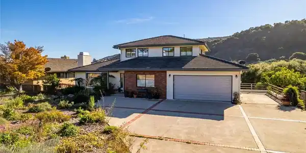 967 Capistrano Court
