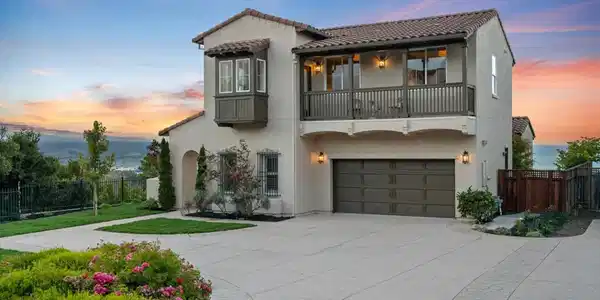 17 Estates Drive