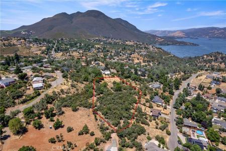 9779 Mount Hood Way