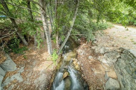 400 Call of the Canyon Road