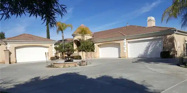 4007 Suzie Circle