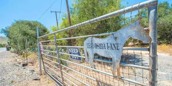 11248 Oshia Lane